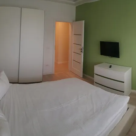 Angy Promenada Mamaia Nord Năvodari