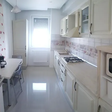 Angy Promenada Mamaia Nord * Năvodari